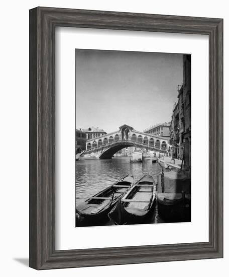 View of the Rialto-Bettmann-Framed Photographic Print