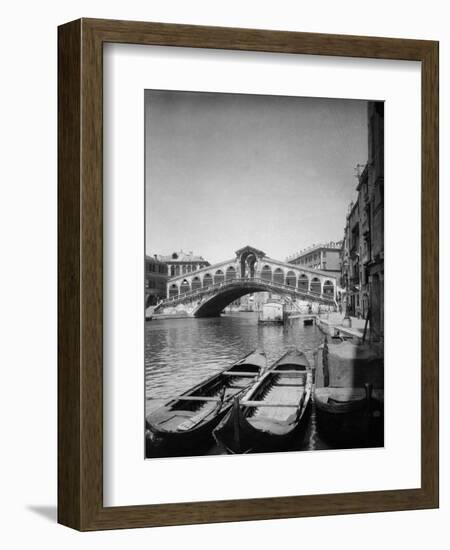 View of the Rialto-Bettmann-Framed Photographic Print