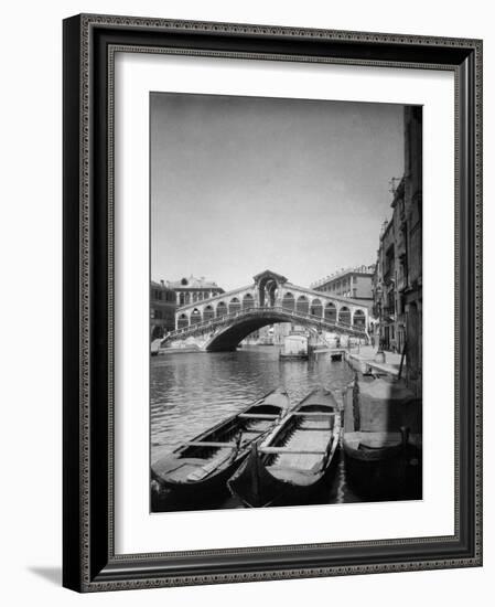 View of the Rialto-Bettmann-Framed Photographic Print