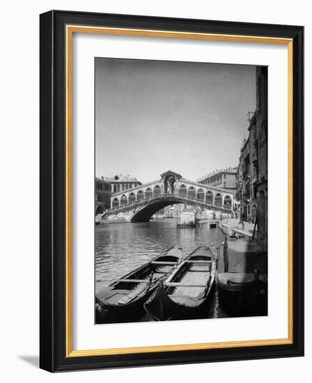 View of the Rialto-Bettmann-Framed Photographic Print