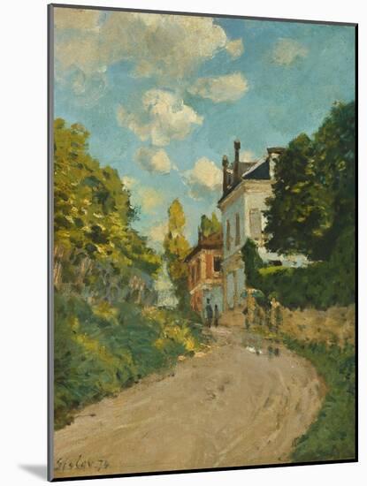 View of the Rue De Moubuisson, Louveciennes, 1874-Alfred Sisley-Mounted Giclee Print