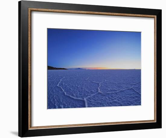 View of the Salar de Uyuni, the largest salt flat in the world, at sunrise, Daniel Campos Province,-Karol Kozlowski-Framed Photographic Print