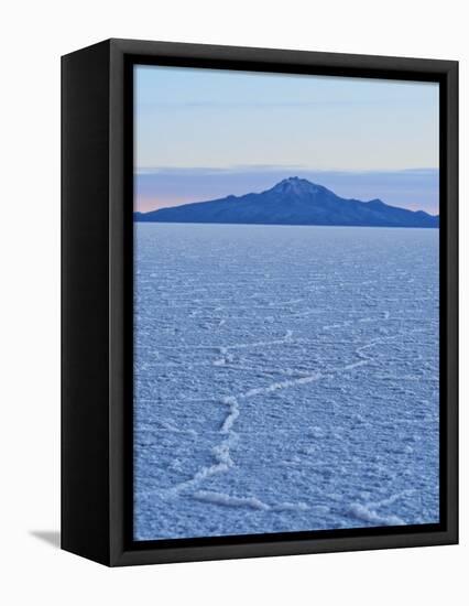 View of the Salar de Uyuni, the largest salt flat in the world, at sunrise, Daniel Campos Province,-Karol Kozlowski-Framed Premier Image Canvas