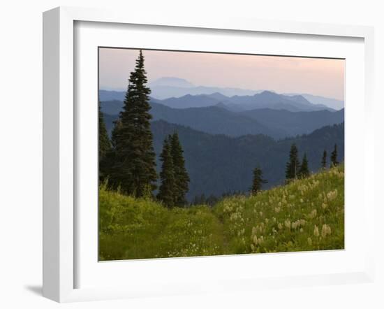 View of Washington Cascade Mountain Ranges, Washington State, USA-Janis Miglavs-Framed Photographic Print