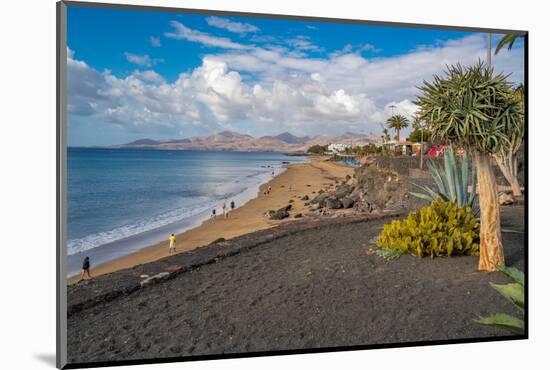 View overlooking Playa Grande beach and Atlantic Ocean, Puerto del Carmen, Lanzarote, Las Palmas-Frank Fell-Mounted Photographic Print