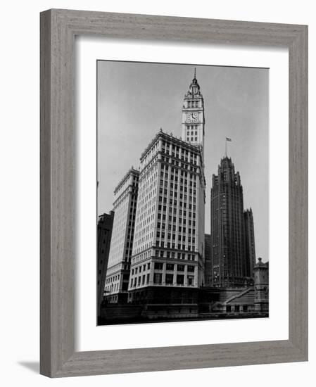 View Showing the Chicago Tribune Building-Carl Mydans-Framed Photographic Print