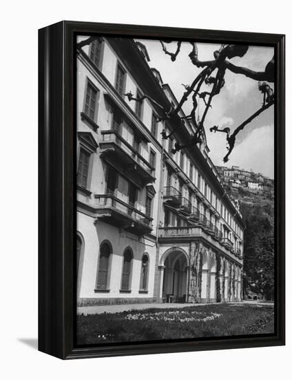 Villa D'Este, Now a Famous Hotel on Lake Como-Carl Mydans-Framed Premier Image Canvas