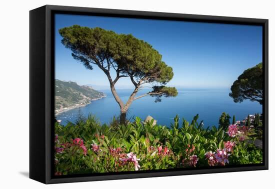 Villa Rufolo, Ravello, Costiera Amalfitana (Amalfi Coast), UNESCO World Heritage Site, Campania-Frank Fell-Framed Premier Image Canvas