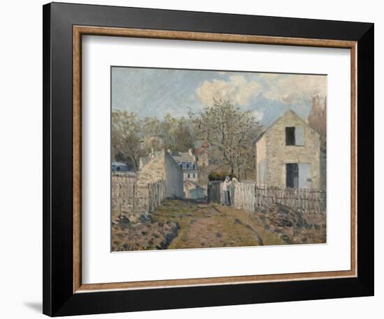 Village de Voisins (Yvelines)-Alfred Sisley-Framed Giclee Print