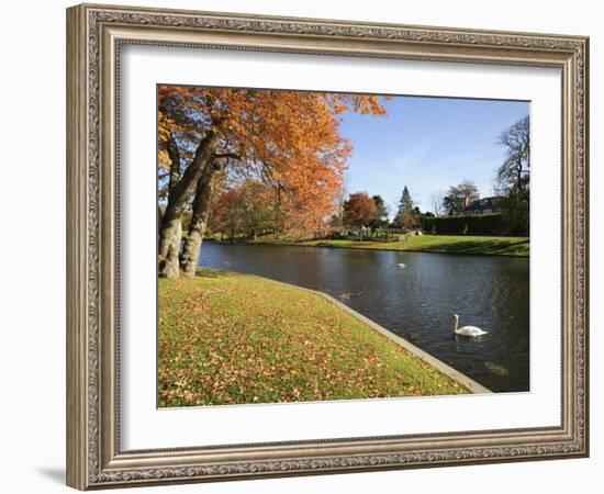 Village Green, East Hampton, the Hamptons, Long Island, New York State, USA-Robert Harding-Framed Photographic Print