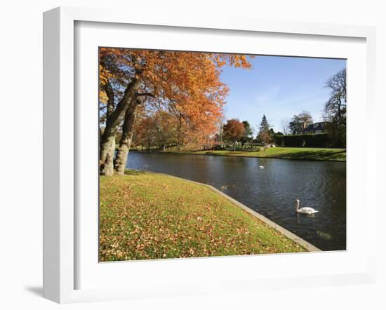 Village Green, East Hampton, the Hamptons, Long Island, New York State, USA-Robert Harding-Framed Photographic Print