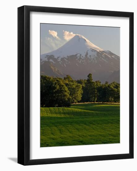 Villarrica Volcano, Villarrica National Park, Chile-Scott T. Smith-Framed Photographic Print