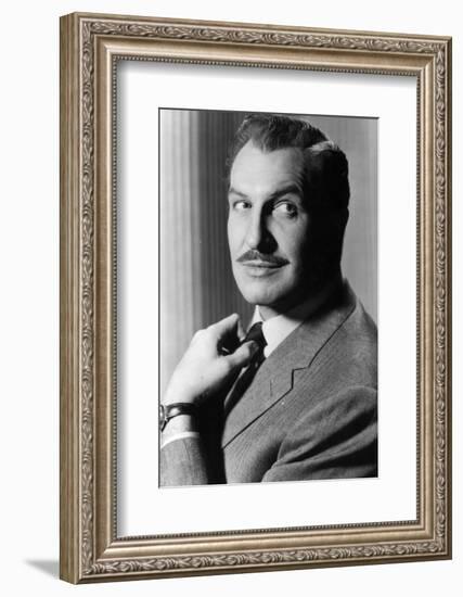 Vincent Price-null-Framed Photographic Print