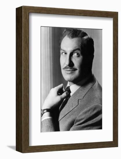 Vincent Price-null-Framed Photographic Print