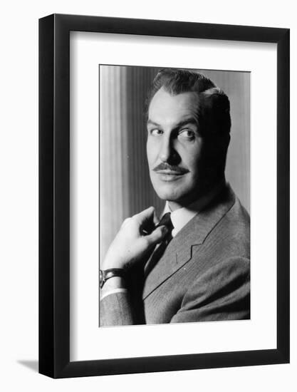 Vincent Price-null-Framed Photographic Print