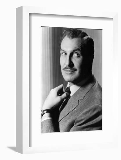 Vincent Price-null-Framed Photographic Print