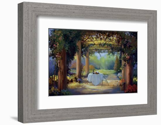 Vino al fresco-Carolyne Hawley-Framed Art Print