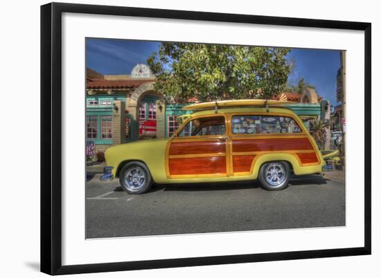 Vintage Car-Robert Kaler-Framed Photographic Print