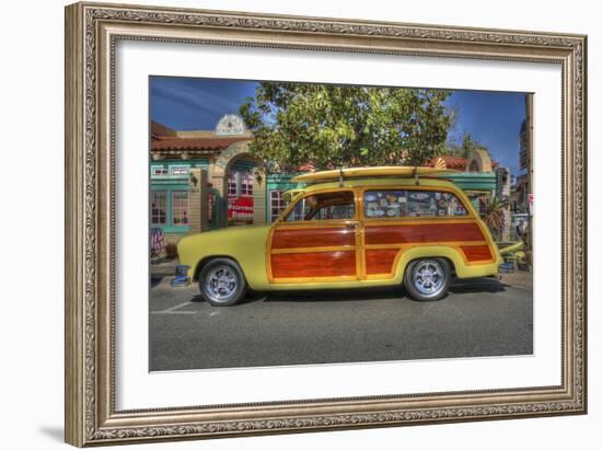 Vintage Car-Robert Kaler-Framed Photographic Print