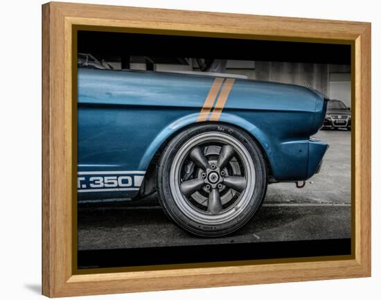 Vintage Retro American Car-David Challinor-Framed Premier Image Canvas