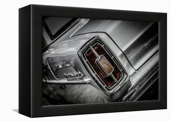 Vintage Retro American Car-David Challinor-Framed Premier Image Canvas