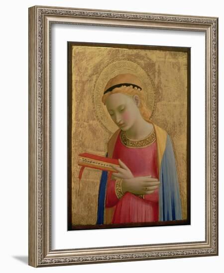 Virgin Annunciate, 1450-55 (Gold Leaf and Tempera on Wood Panel) (See also 139311)-Fra Angelico-Framed Giclee Print