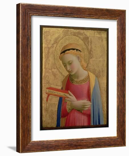 Virgin Annunciate, 1450-55 (Gold Leaf and Tempera on Wood Panel) (See also 139311)-Fra Angelico-Framed Giclee Print