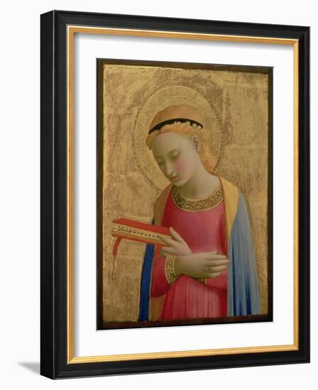 Virgin Annunciate, 1450-55 (Gold Leaf and Tempera on Wood Panel) (See also 139311)-Fra Angelico-Framed Giclee Print