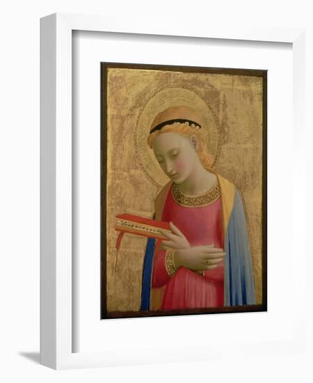 Virgin Annunciate, 1450-55 (Gold Leaf and Tempera on Wood Panel) (See also 139311)-Fra Angelico-Framed Giclee Print