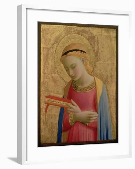 Virgin Annunciate, 1450-55 (Gold Leaf and Tempera on Wood Panel) (See also 139311)-Fra Angelico-Framed Giclee Print