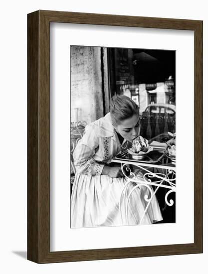 Virna Lisi Eating an Ice-Cream in Rome-Angelo Cozzi-Framed Photographic Print