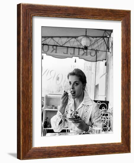 Virna Lisi Eating an Ice-Cream in Rome-Angelo Cozzi-Framed Photographic Print