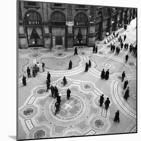 Vittorio Emanuele II Gallery, Milan 1950s-Mario de Biasi-Mounted Giclee Print