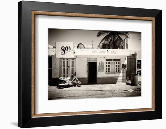 ¡Viva Mexico! B&W Collection - Supermarket Isla Mujeres-Philippe Hugonnard-Framed Photographic Print