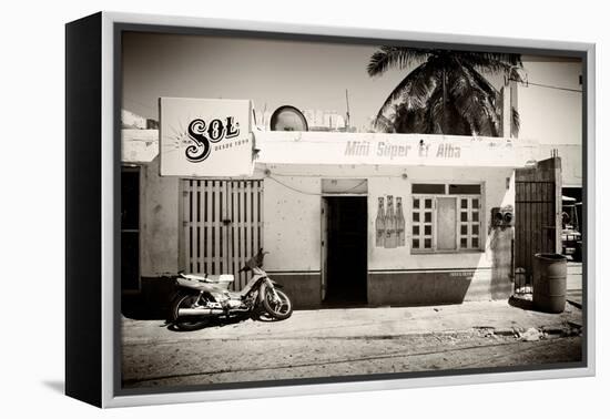 ¡Viva Mexico! B&W Collection - Supermarket Isla Mujeres-Philippe Hugonnard-Framed Premier Image Canvas