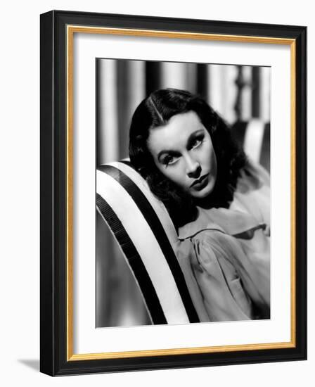 Vivien Leigh, 1940-null-Framed Photo