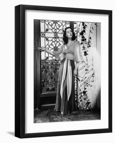 Vivien Leigh, c.1939-null-Framed Photo