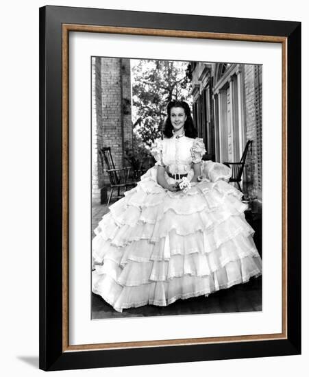 Vivien Leigh, Gone with the Wind, directed by Victor Fleming, 1939 (b/w photo)-null-Framed Photo