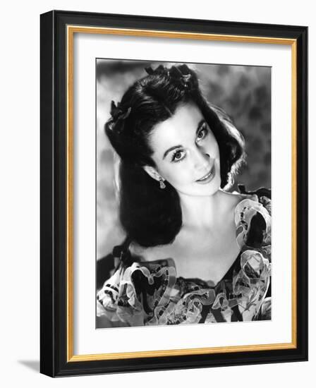 Vivien Leigh, Gone with the Wind, directed by Victor Fleming, 1939 (b/w photo)-null-Framed Photo