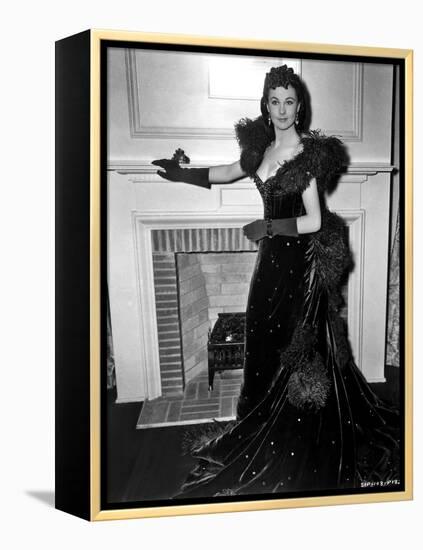 Vivien Leigh, Gone with the Wind, directed by Victor Fleming, 1939 (b/w photo)-null-Framed Stretched Canvas