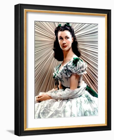 Vivien Leigh, Gone with the Wind, directed by Victor Fleming, 1939 (photo)-null-Framed Photo