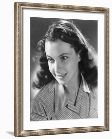 Vivien Leigh-null-Framed Photographic Print