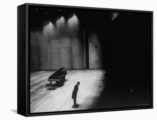 Vladimir Horowitz-Alfred Eisenstaedt-Framed Premier Image Canvas