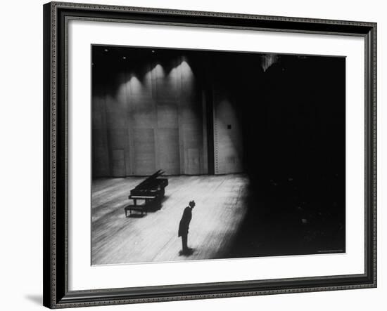 Vladimir Horowitz-Alfred Eisenstaedt-Framed Premium Photographic Print