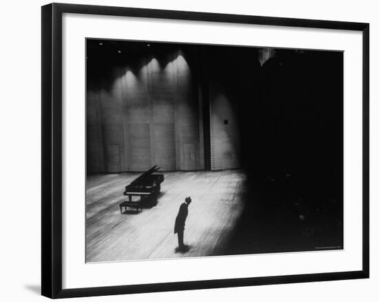 Vladimir Horowitz-Alfred Eisenstaedt-Framed Premium Photographic Print