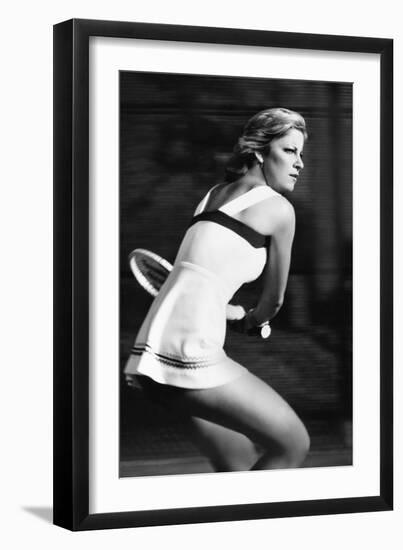 Vogue - August 1977-Stan Malinowski-Framed Premium Photographic Print