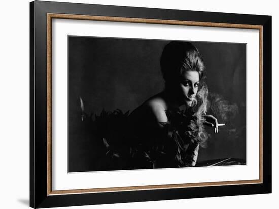 Vogue - November 1962 - Smoky Sophia-Bert Stern-Framed Premium Giclee Print
