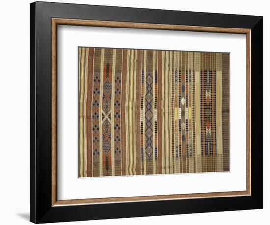 Voile de sortie (futa tunsi)-null-Framed Giclee Print