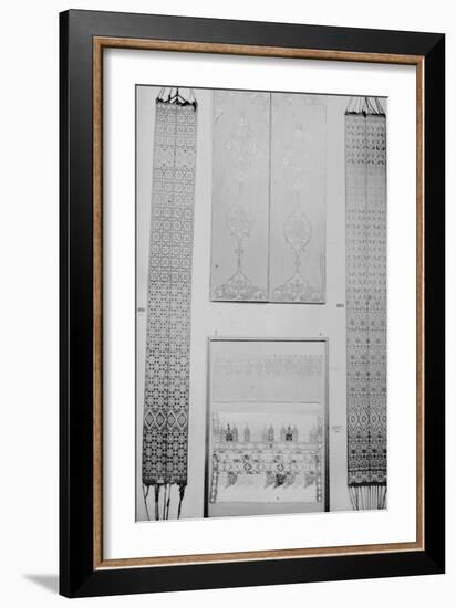 Volets peints et ceintures de Fès-null-Framed Giclee Print