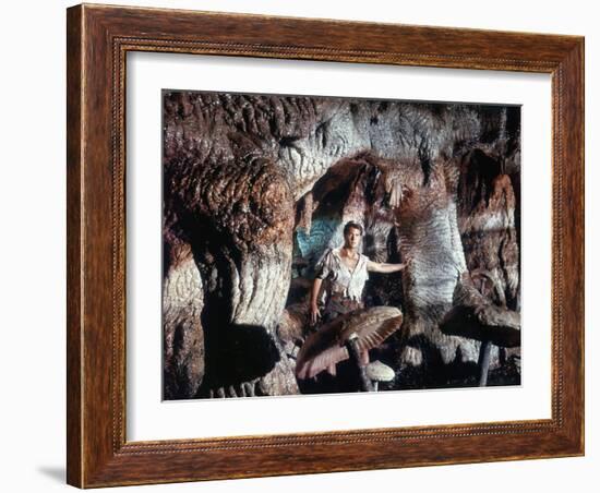 Voyage au centre by la terre JOURNEY TO THE CENTER OF THE EARTH by HenryLevin with Pat Boone, 1959 -null-Framed Photo